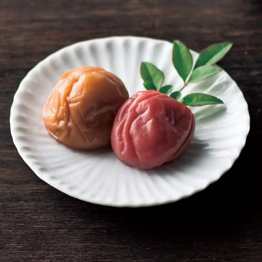 Premium 紀州南高梅 16粒 木箱入り